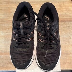 Asics Women’s Gel Contend 6 Black Running Shoes Lace Up Athletic Size 8.5